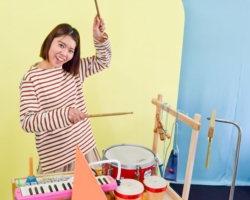 ウトガリアの実：劇団さんぽ